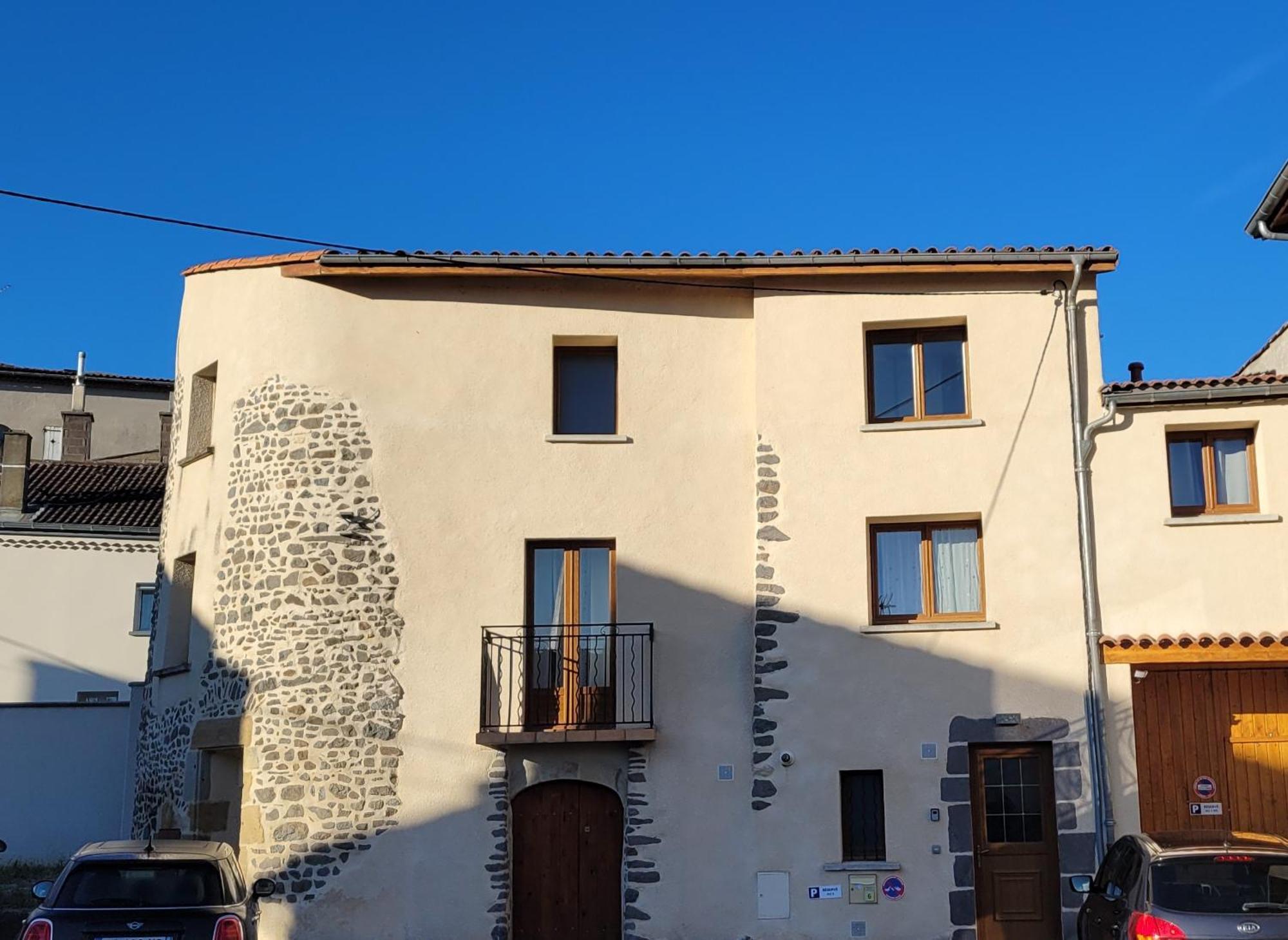 Les Maisons Bareyre - Grandes Maisons Avec Terrasse Saint-Sandoux Exterior photo